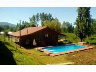 Se vende casa con piscina y quincho en Quillón